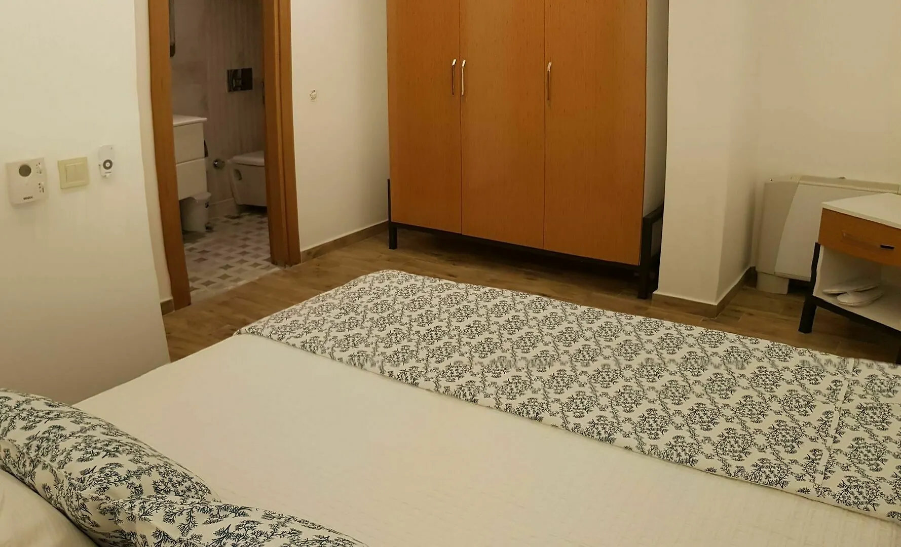 Imerhan Кешме Отель